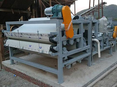 ����ѹ����ˮ��